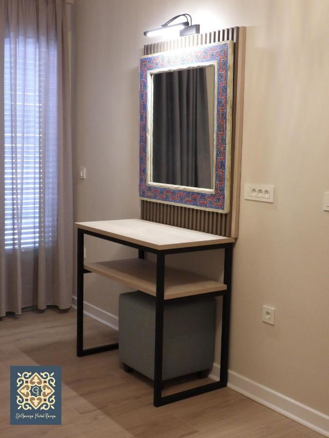 Saint George Hotel ปาร์กา ภายนอก รูปภาพ