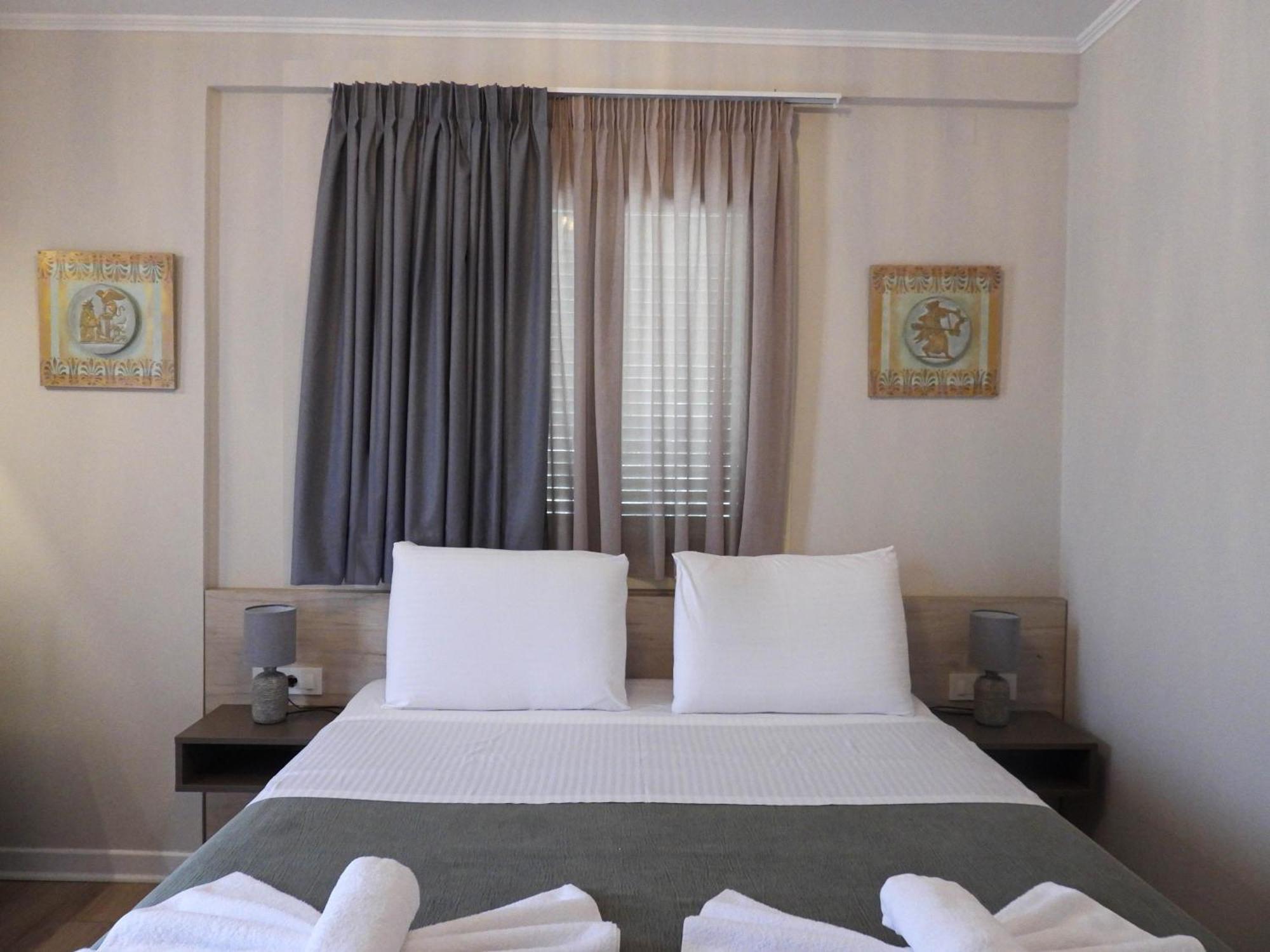 Saint George Hotel ปาร์กา ภายนอก รูปภาพ